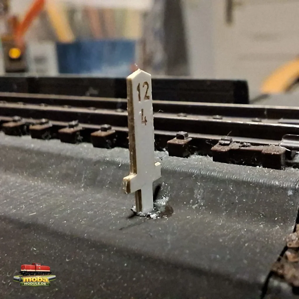 Nummernstein Hektometerstein Kilometerstein Modelleisenbahn 5